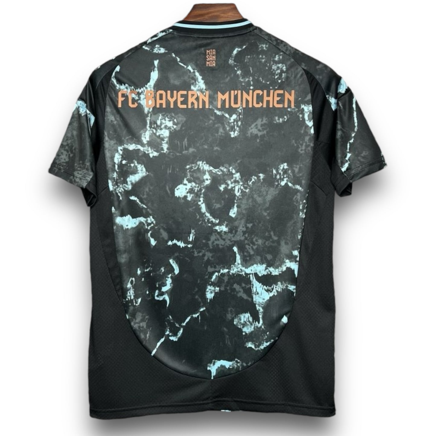 Camiseta Bayern Múnich 2024-2025 Visitante