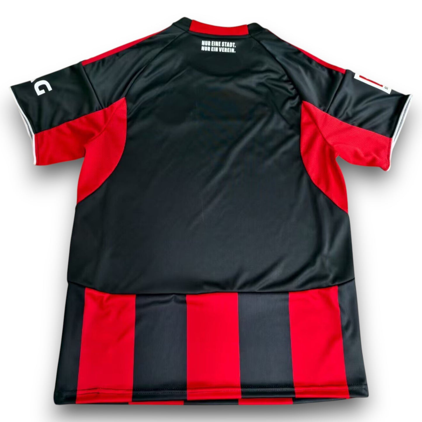 Camiseta Eintracht Frankfurt 2025-2026 Local