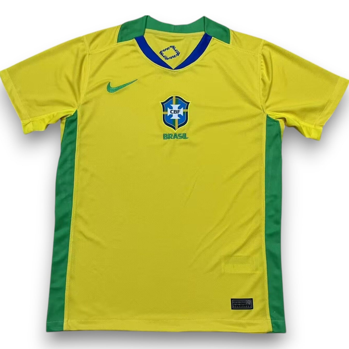 Camiseta Brasil 2025-2026 Local