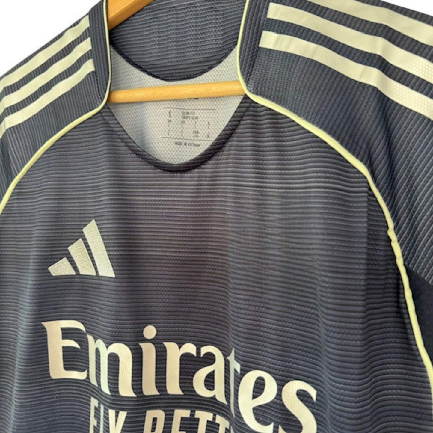 Camiseta Real Madrid 2025-2026 Visitante