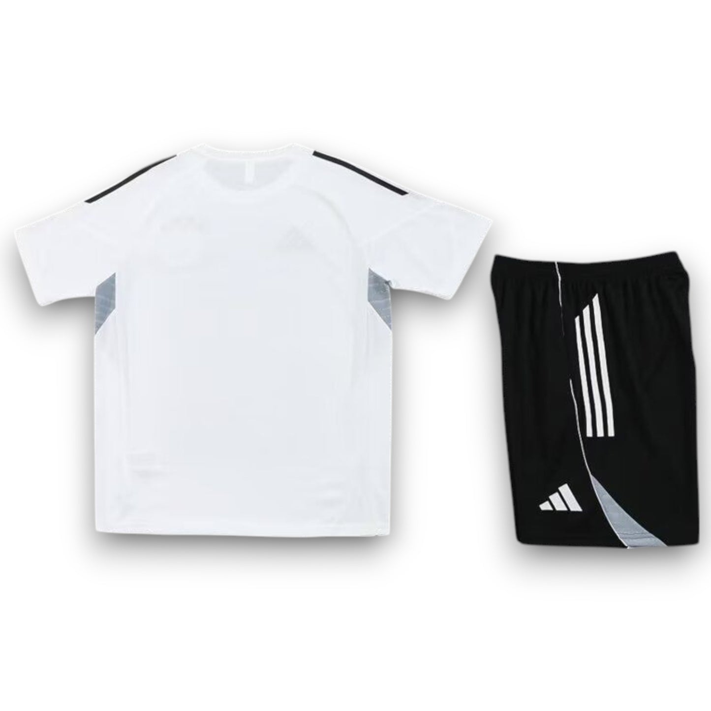 Conjunto Alemania 2025-2026 Local - Entrenamiento