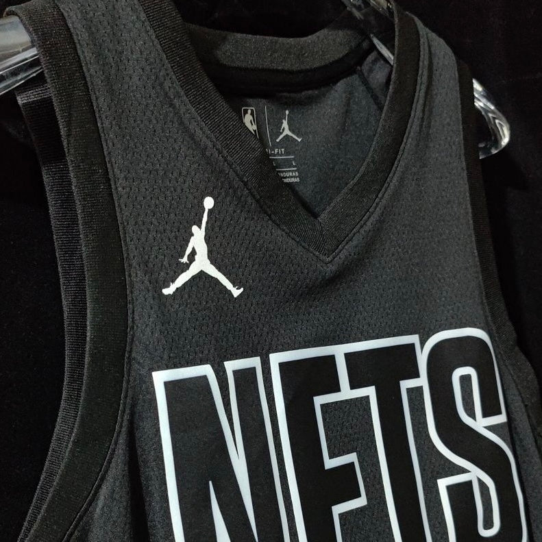 Camiseta Brooklyn Nets - Statement Edition - 22/23