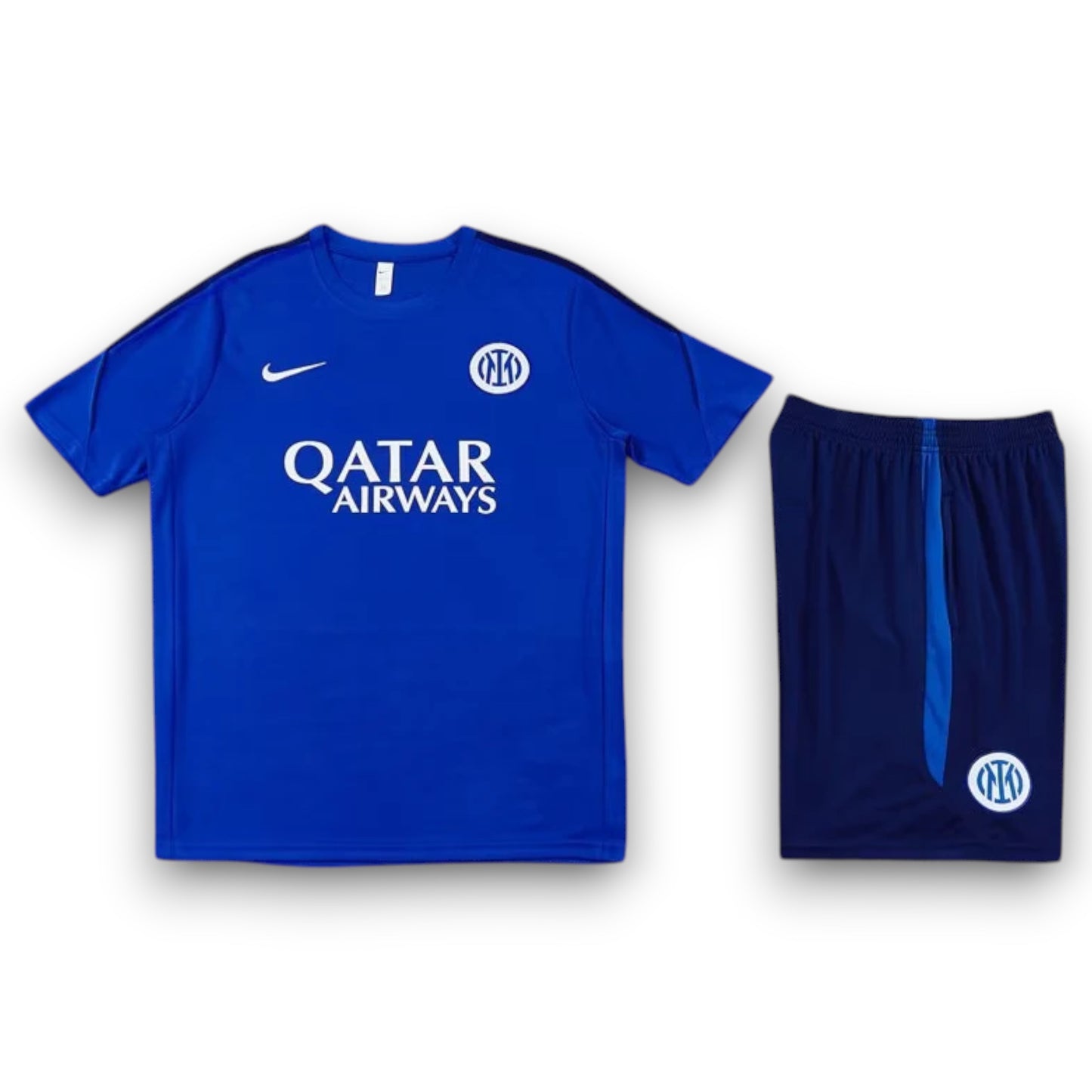 Conjunto Inter Milán 2025-2026 Local - Entrenamiento