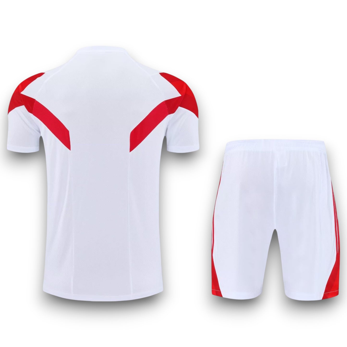 Conjunto Bayern 2025-2026 - Entrenamiento