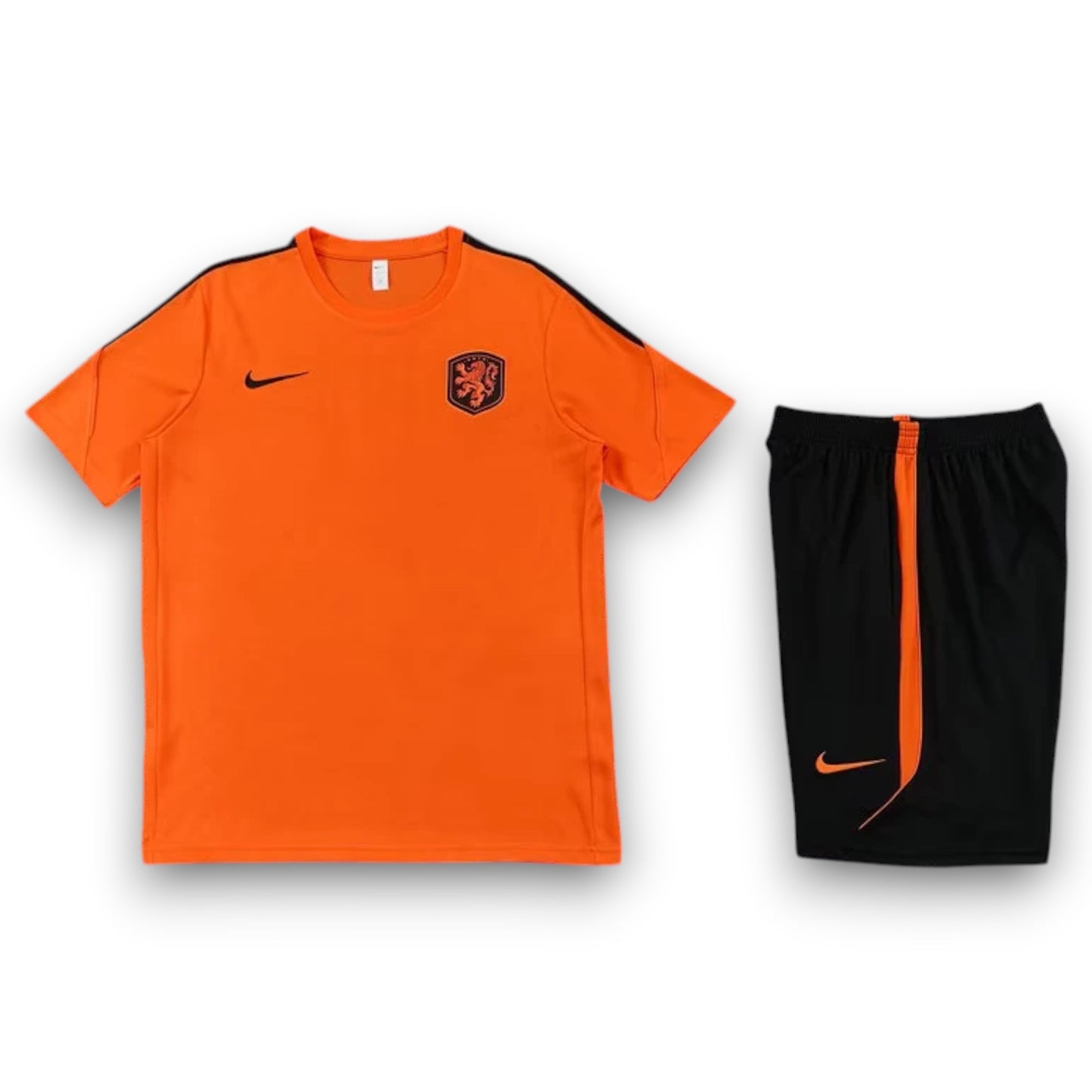 Conjunto Holanda 2026-2027 Local Entrenamiento