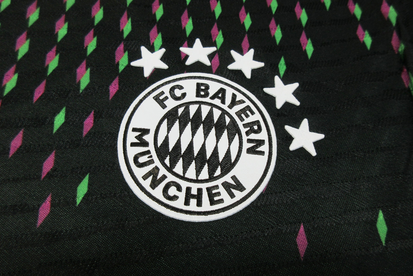 Camiseta Bayern Múnich 2023-2024 Visitante - Version Pro Player