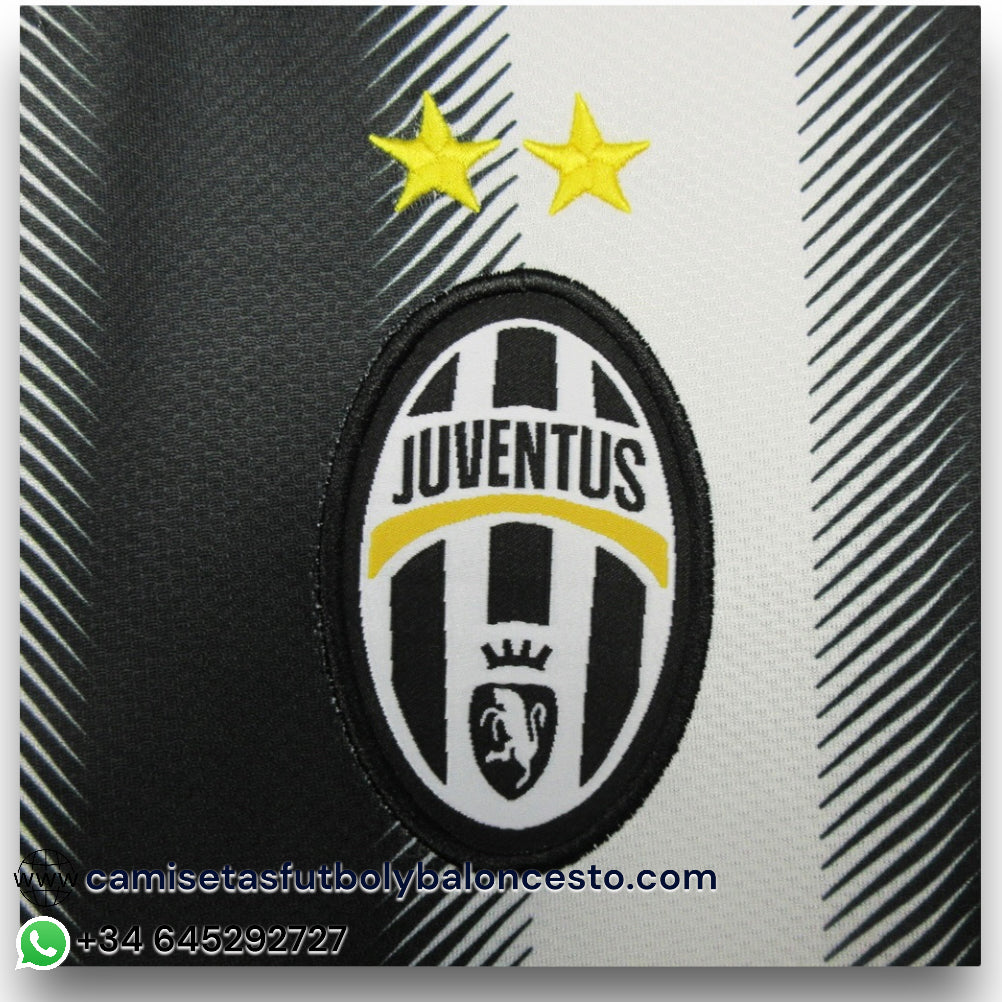 Camiseta Juventus 2011-2012 Local