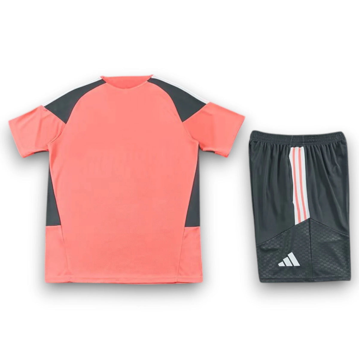 Conjunto Real Madrid 2026-2027 Cuarto - Entrenamiento