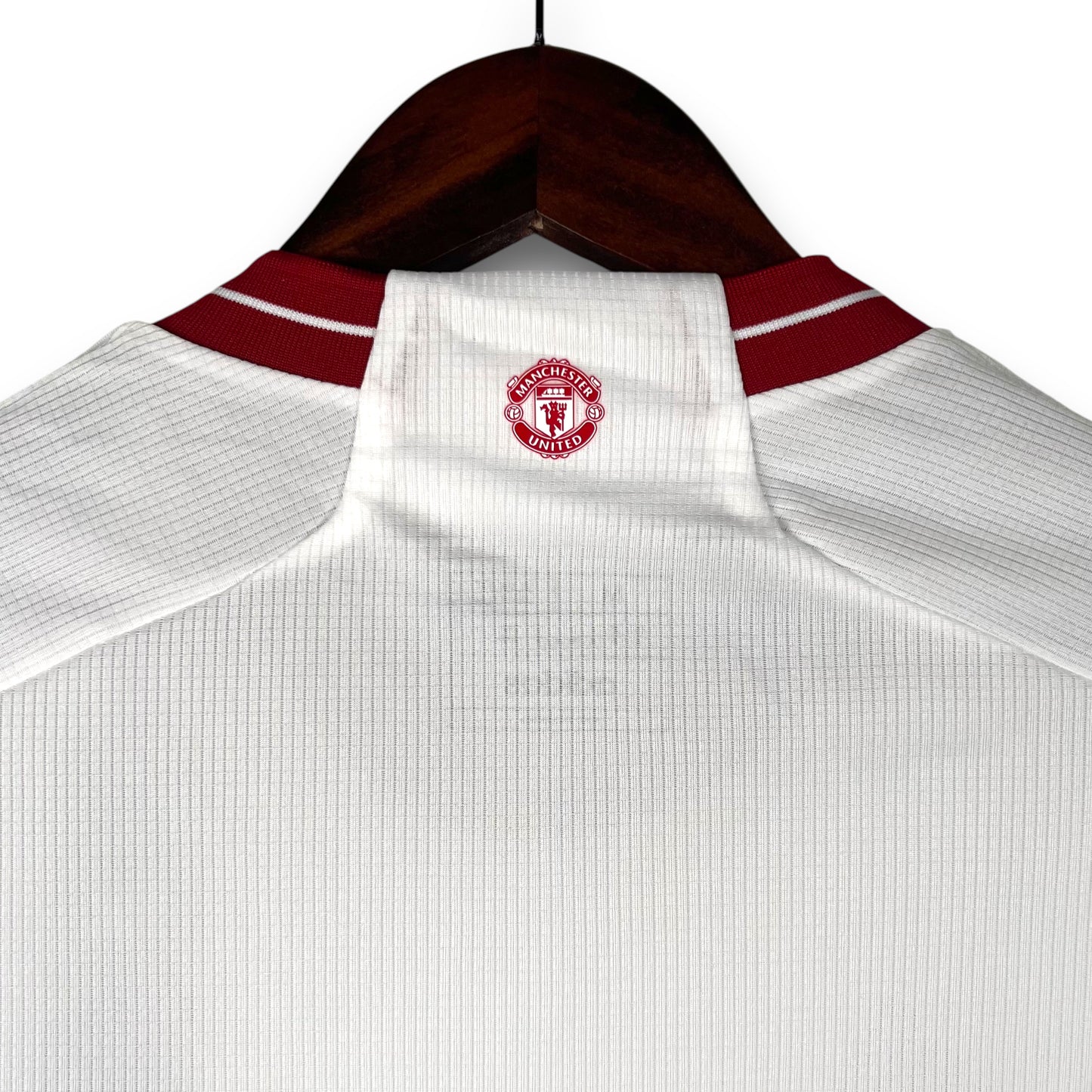 Camiseta Manchester United 2023-2024 Alternativa