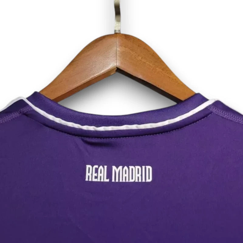 Camiseta Real Madrid 2010-11 Alternativa