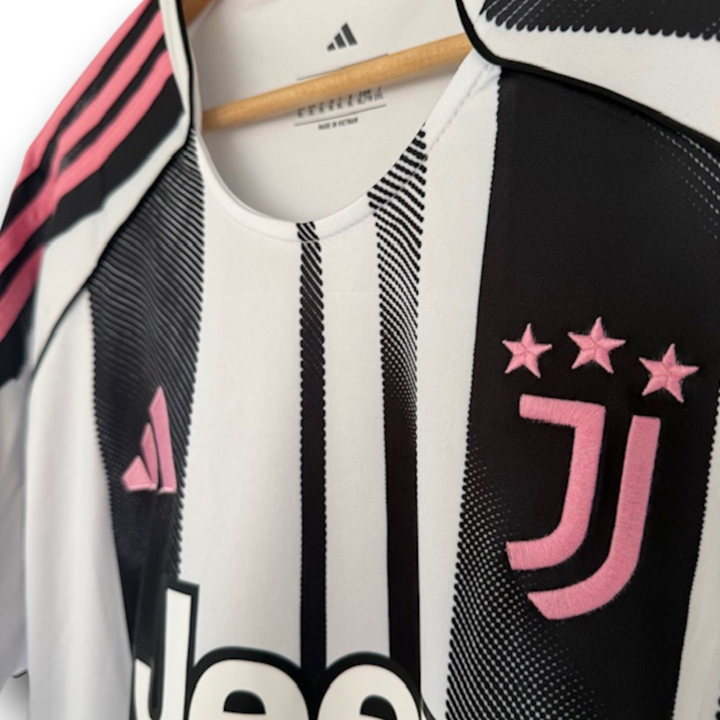 Camiseta Juventus 2025-2026 Local