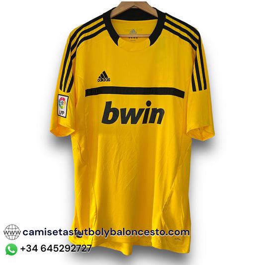 Camiseta Real Madrid 2011-2012  Portero