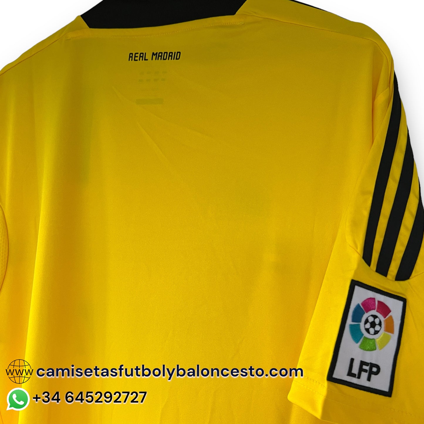 Camiseta Real Madrid 2011-2012  Portero