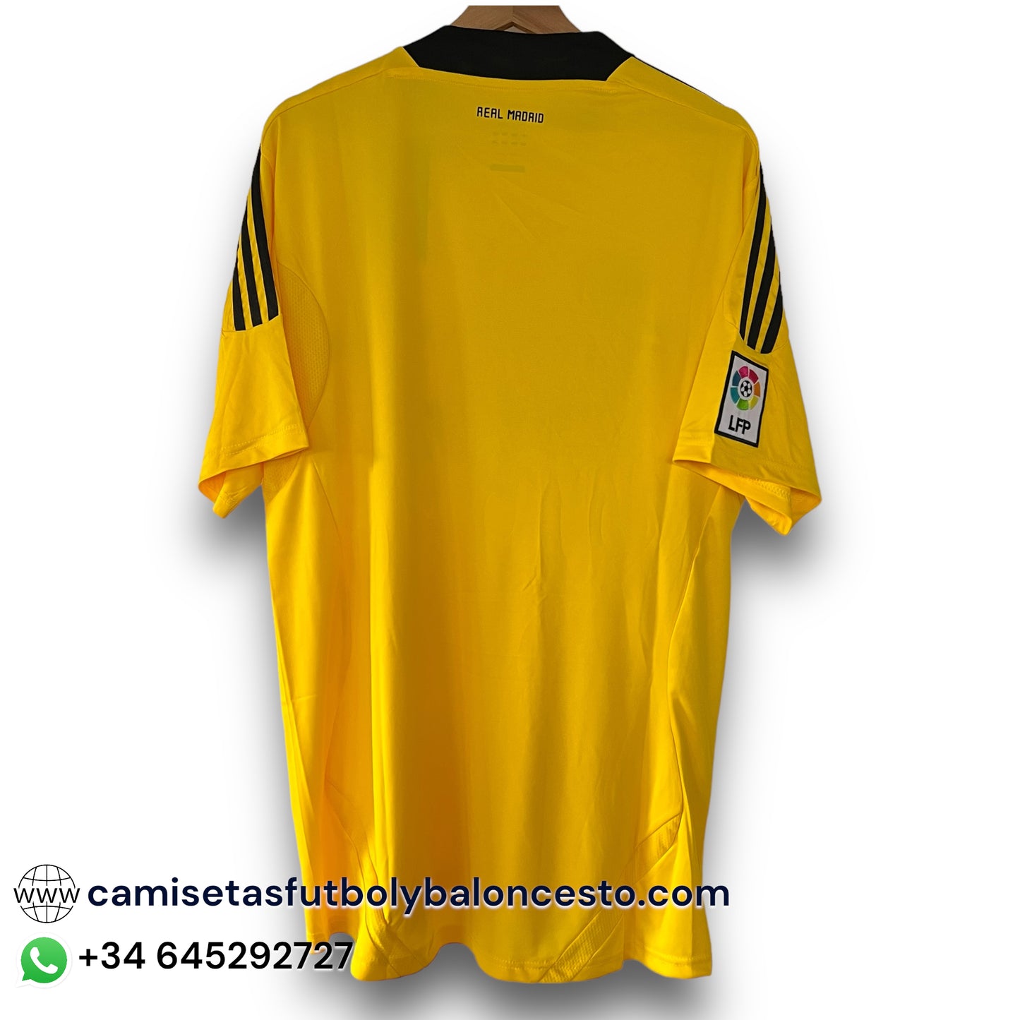 Camiseta Real Madrid 2011-2012  Portero