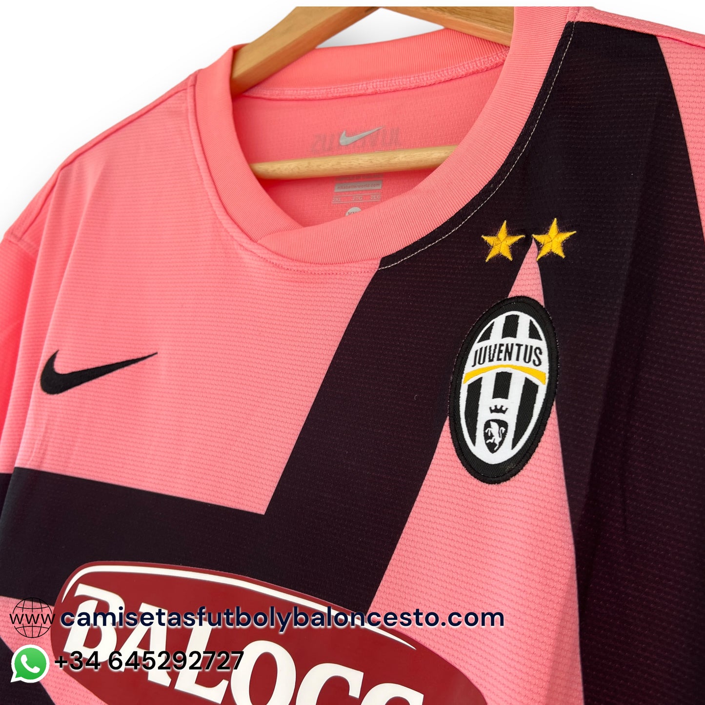 Camiseta Juventus 2011-2012 Visitante