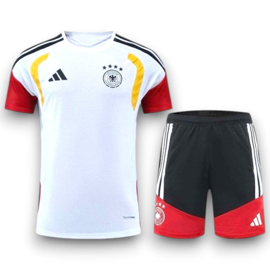Conjunto Alemania 2025-2026 Local - Entrenamiento