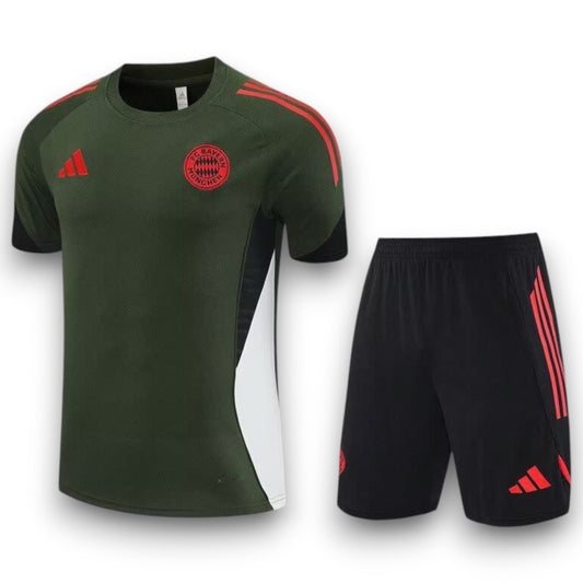 Conjunto Bayern 2024-2025 Alternativo 2 - Entrenamiento