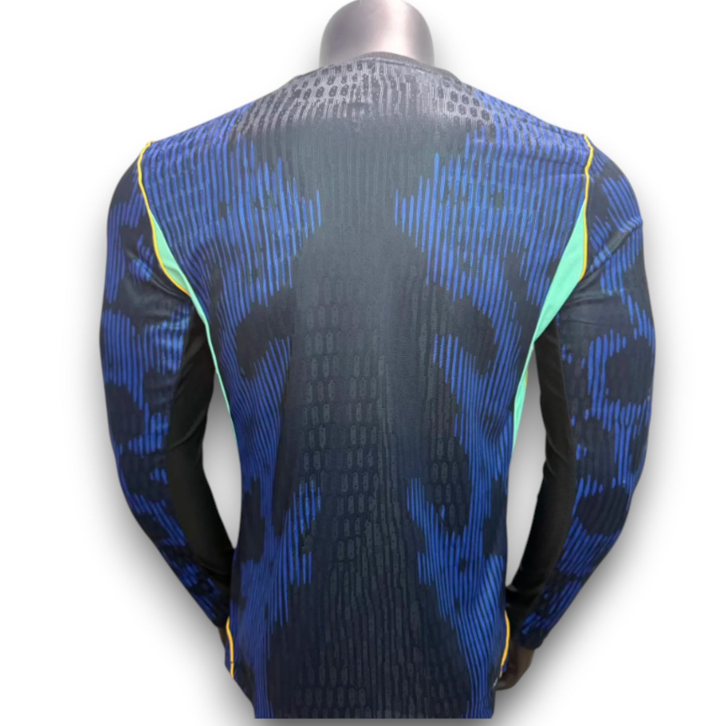 Camiseta Brasil 2026-2027 Visitante Manga Larga - Version Pro Player