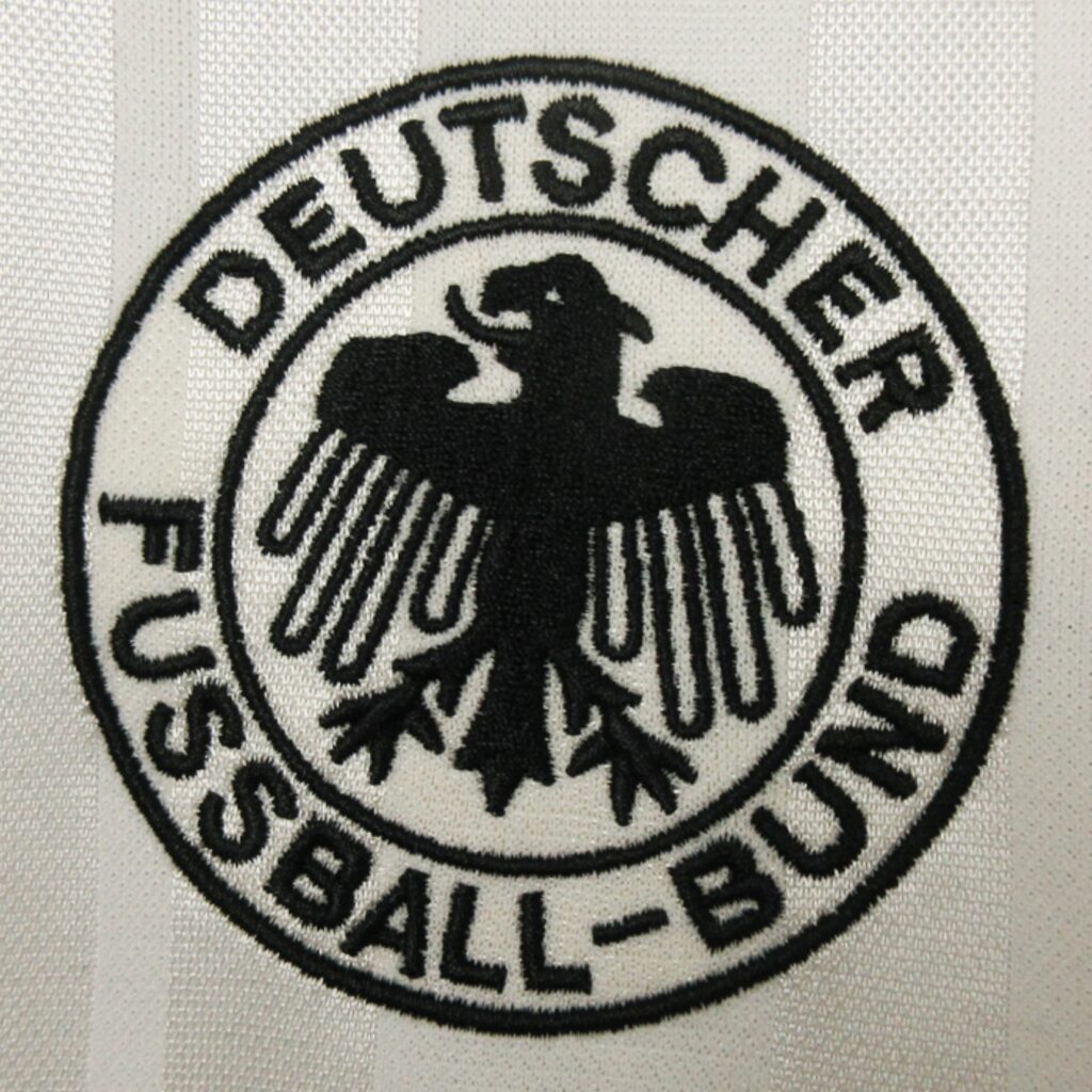 Camiseta Alemania 92 Local