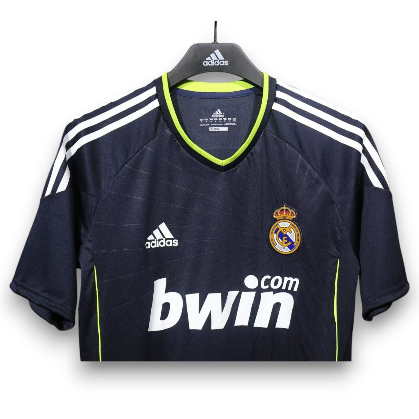 Camiseta Real Madrid 2010-2011 Visitante- Versión Pro Player