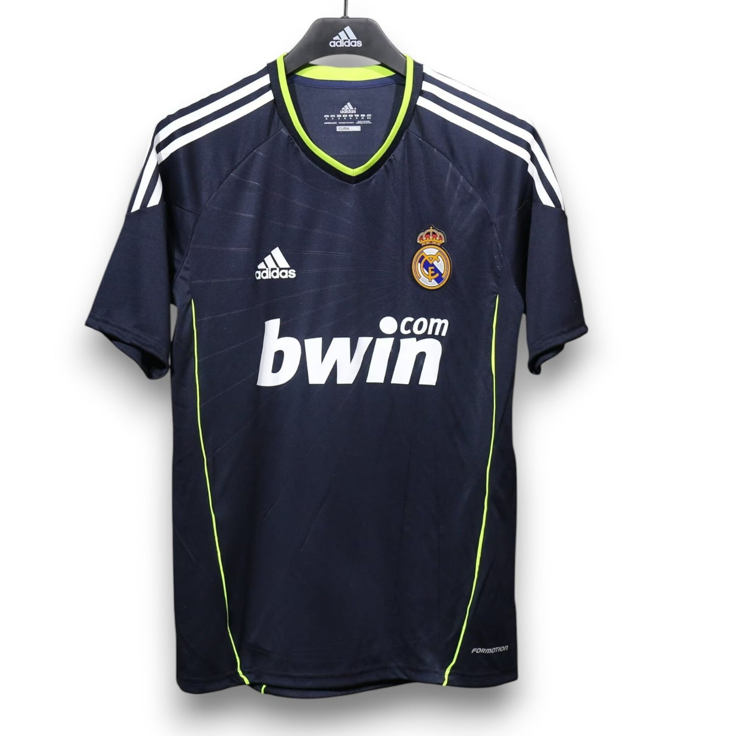 Camiseta Real Madrid 2010-2011 Visitante- Versión Pro Player