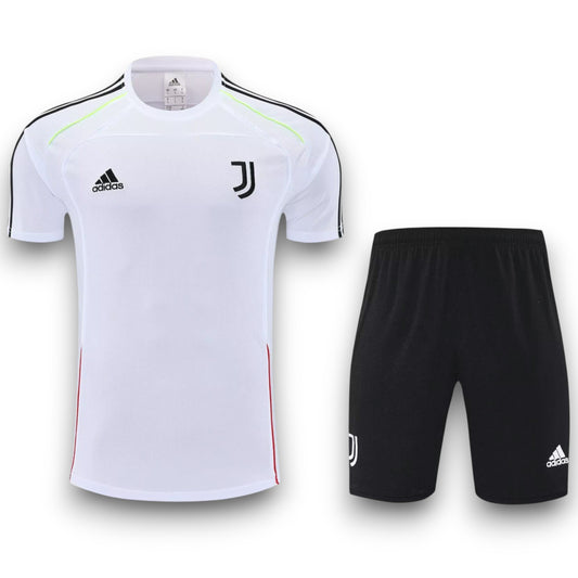 Conjunto Juventus 2025-2026 Local - Entrenamiento