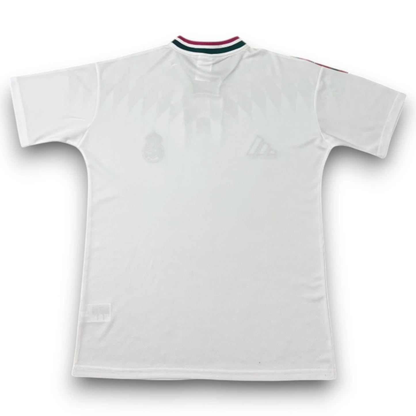 Camiseta Real Madrid 2026-2027 Versión Retro