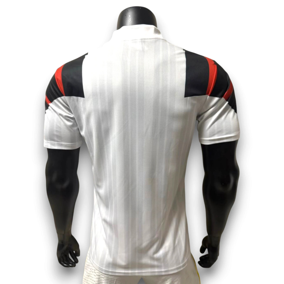 Camiseta Colo Colo 2026-2027 EQT - Version Pro Player