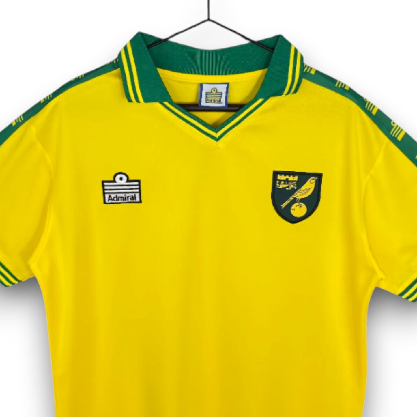 Camiseta Norwich 1976-1981 Local