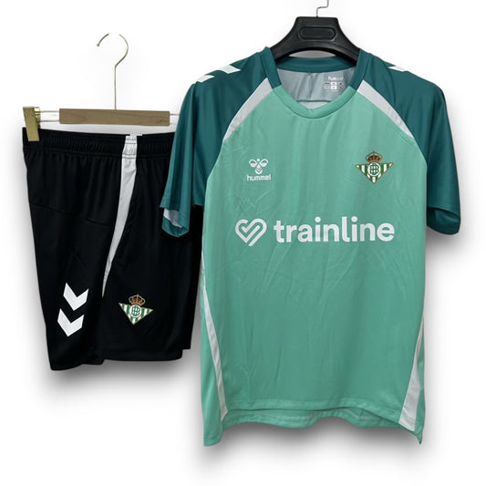 Conjunto Betis 2025-2026 - Entrenamiento