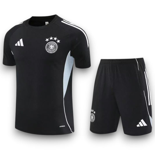 Conjunto Alemania 2025-2026 Alternativo 2 - Entrenamiento
