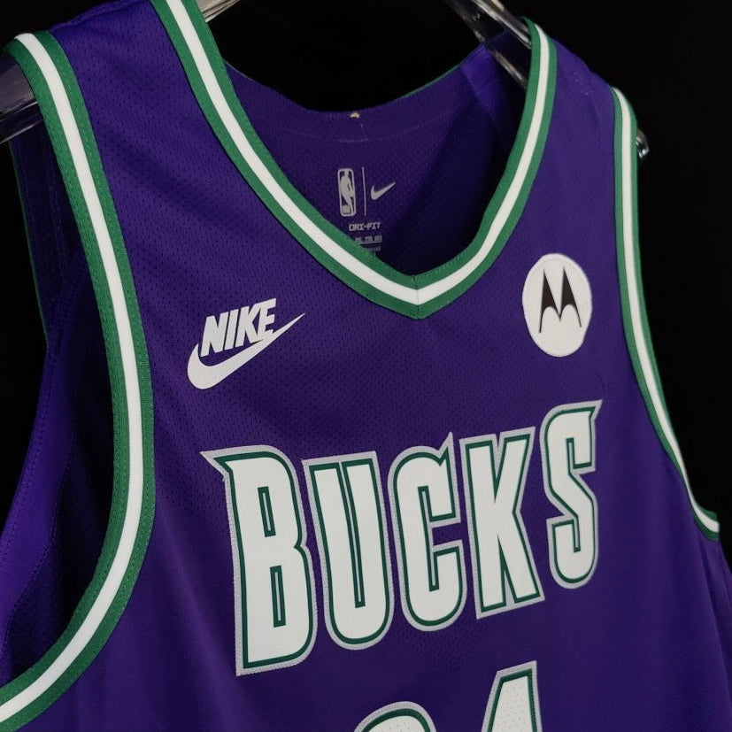 Camiseta Milwaukee Bucks - Classic Edition - 22/23