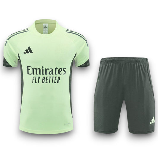 Conjunto Real Madrid 2025-2026 Alternativo 2 - Entrenamiento
