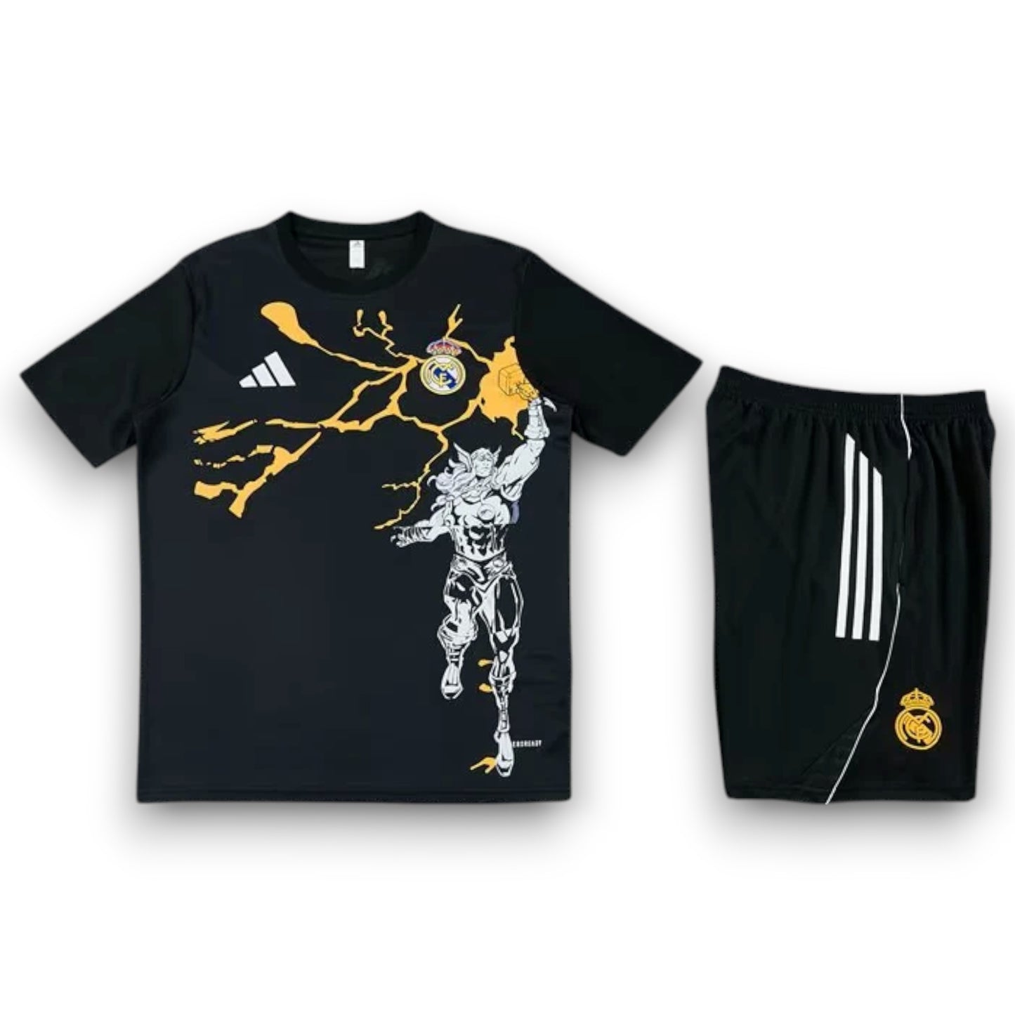 Conjunto Real Madrid x Marvel 2026-2027 - Entrenamiento Black